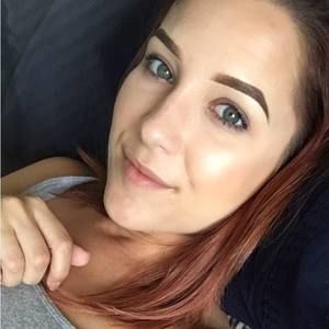 Meet your Posher, Rebecca